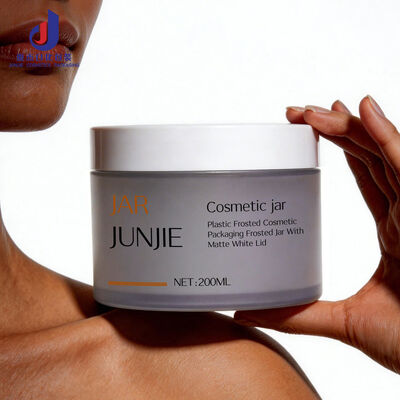 کرم پوست چشم و بدن سازگار با محیط زیست بطری بسته بندی 50g-250g سفارشی خالی یخ زده بنفش آبی صورتی بطری کرم پلاستیکی